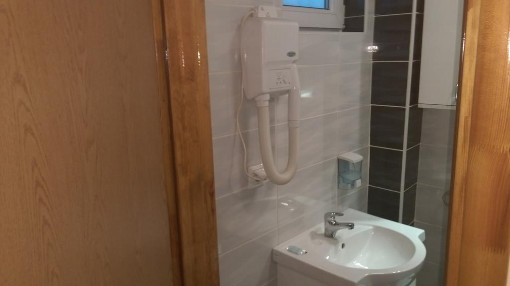 Tsc Pansion Hotel Sarajevo Room photo